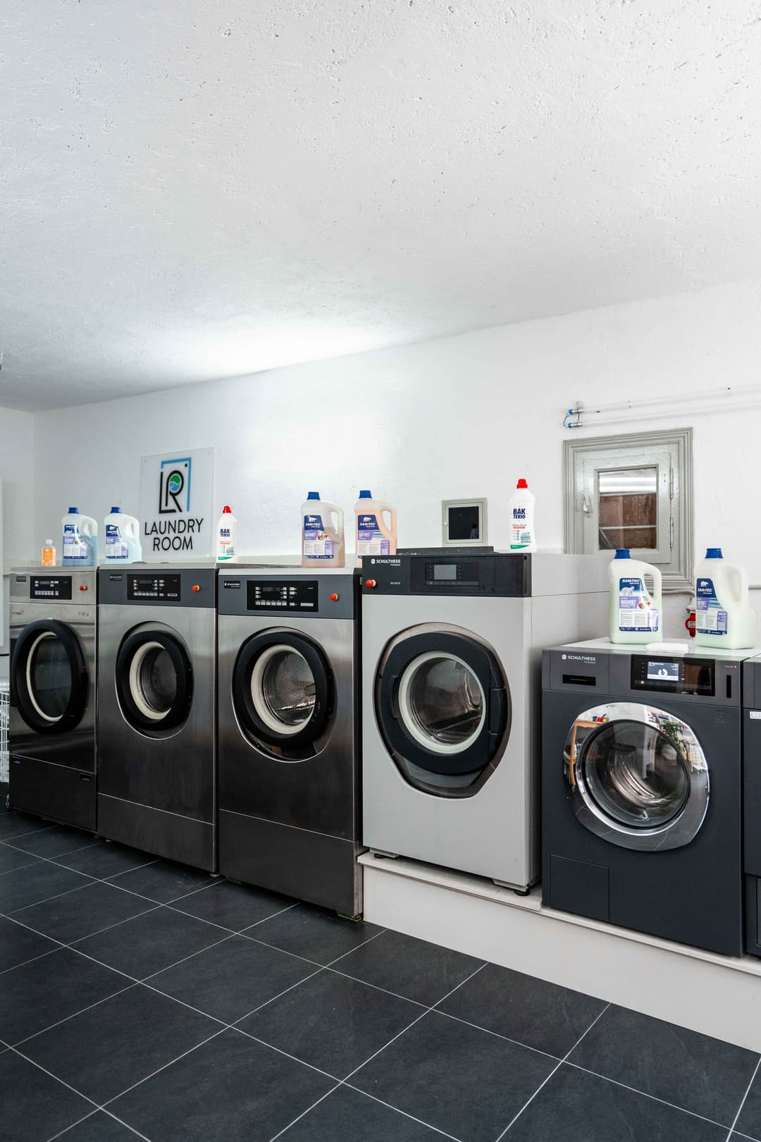 Mama's Laundry Mykonos - Fresh laundry service